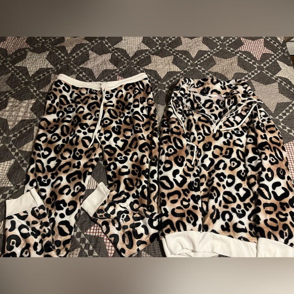 Pants - Super soft comfy outfit